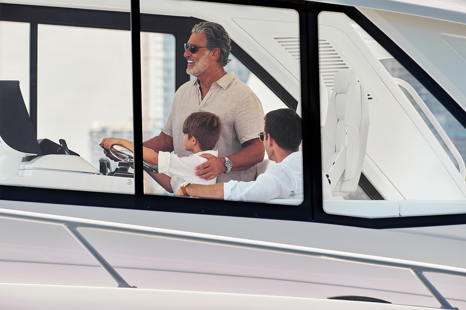 50 Evolution Family Enclosed Windows