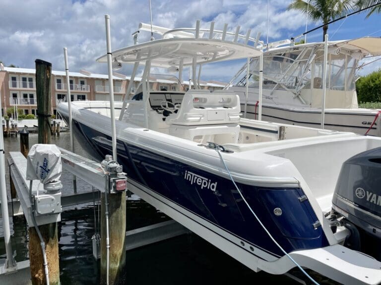 PreOwned Intrepid boats Used center console boats for sale